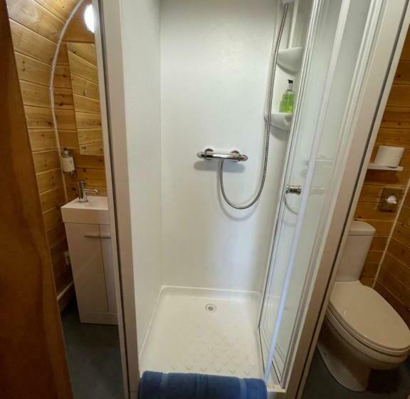 اتاق لوکس با چشم‌انداز دریا, Sea And Mountain View Luxury Glamping Pods Heated
