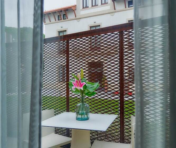Superior Room with Terrace, Arrey Alella