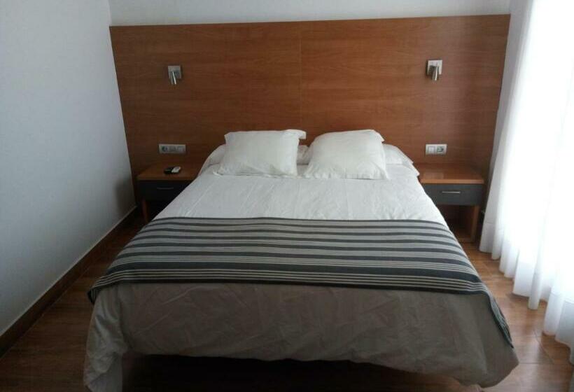 اتاق استاندارد با تخت بزرگ, Avenida