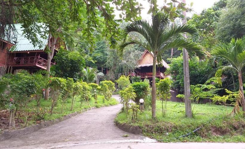 디럭스 방갈로, Koh Tao Royal Resort