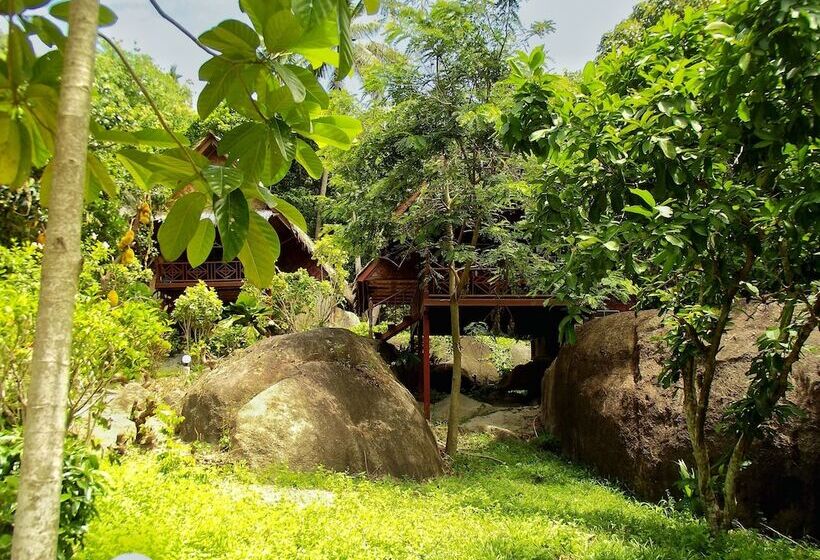 디럭스 방갈로, Koh Tao Royal Resort