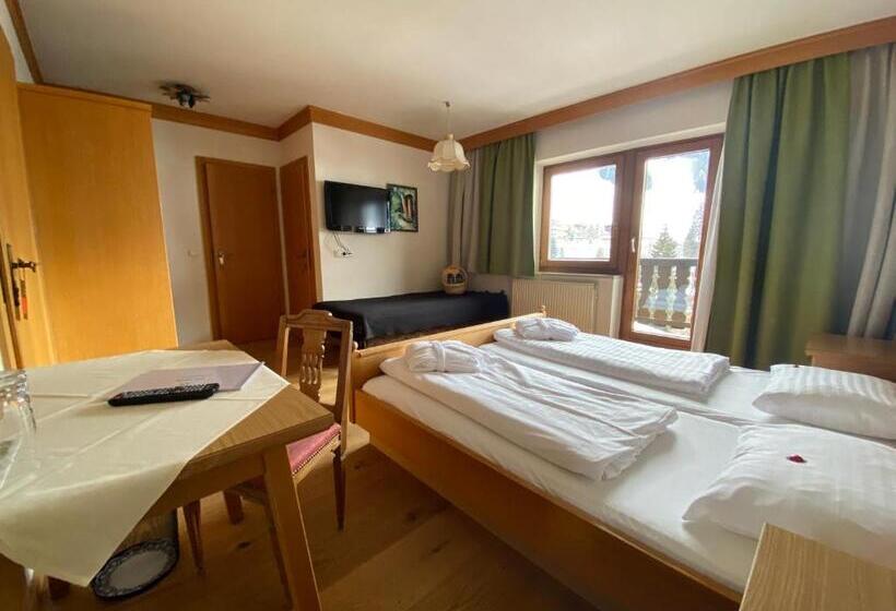 스탠다드 룸, The Alpine Palace New Balance Luxus Resort