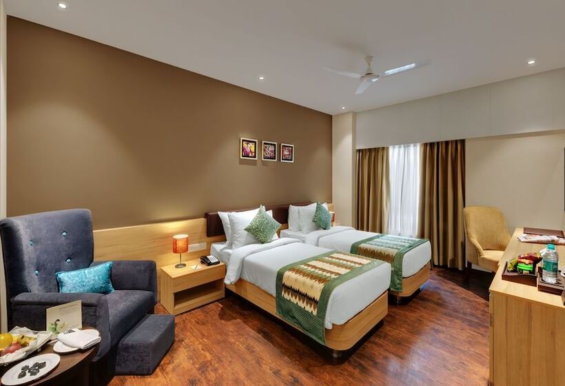 Quarto Club, The Fern Residency Udaipur