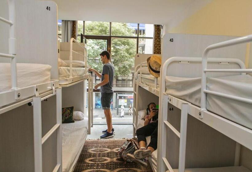 Семейный Номер Совместный Санузел, Pars Tailor S Hostel