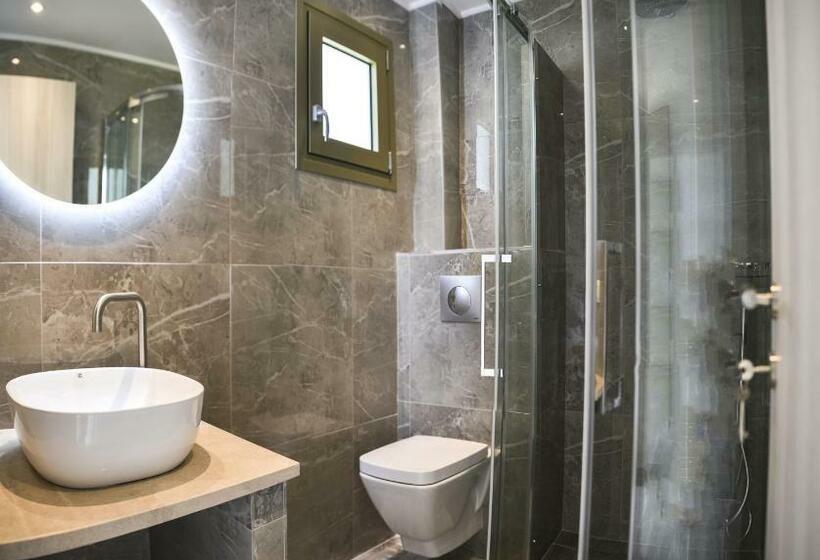 Четырехместный Номер Deluxe, Oliva Suites