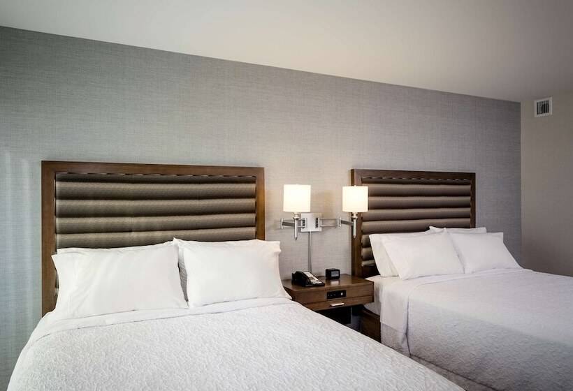 חדר סטנדרט שתי מיטות זוגיות, Hampton Inn & Suites By Hilton Seattle/northgate