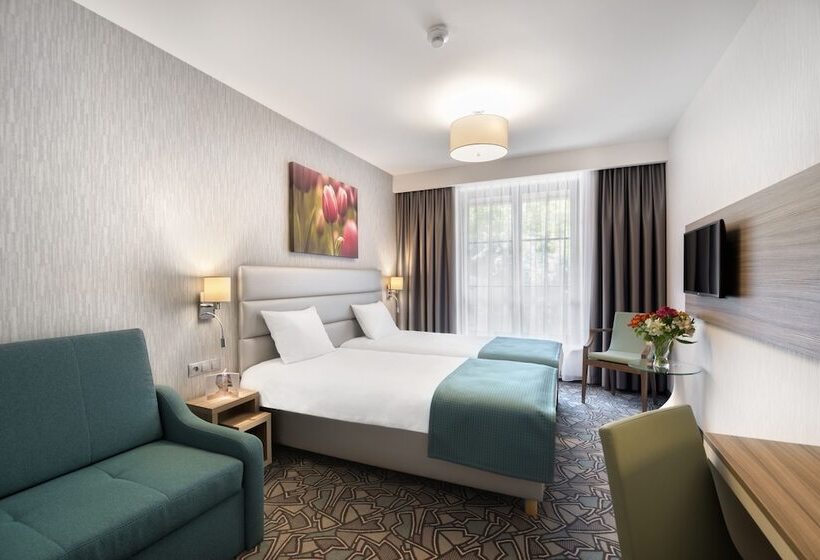 Номер Deluxe, Golden Tulip Krakow Kazimierz