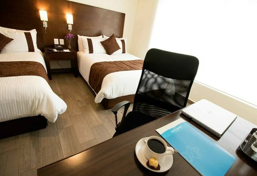 ２ダブルベッドのスタンダードルーム, Ramada By Wyndham Tampico Centro