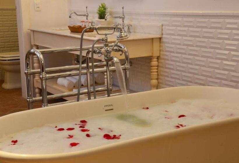 اتاق استاندارد با بالکن و چشم‌انداز دریا, Vila Da Santa Hotel Boutique & Spa