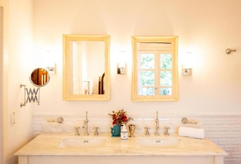 اتاق استاندارد با بالکن و چشم‌انداز دریا, Vila Da Santa Hotel Boutique & Spa