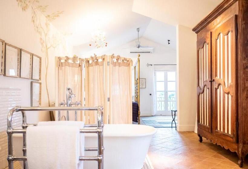 اتاق استاندارد با بالکن و چشم‌انداز دریا, Vila Da Santa Hotel Boutique & Spa
