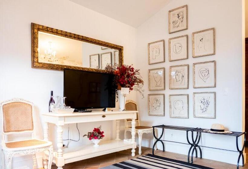 اتاق استاندارد با بالکن و چشم‌انداز دریا, Vila Da Santa Hotel Boutique & Spa