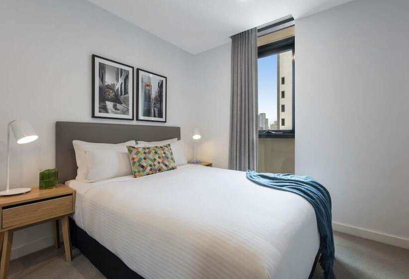 آپارتمان مدیریتی 2 خوابه, Oaks Melbourne Southbank Suites