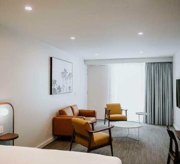 스탠다드 룸 킹사이즈 침대, Peninsula Hotel Motel