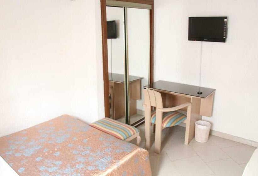 标准单人间, Hill View Hotel West Airport