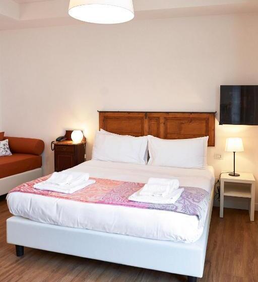 Superior Room, Sopra Le Mura