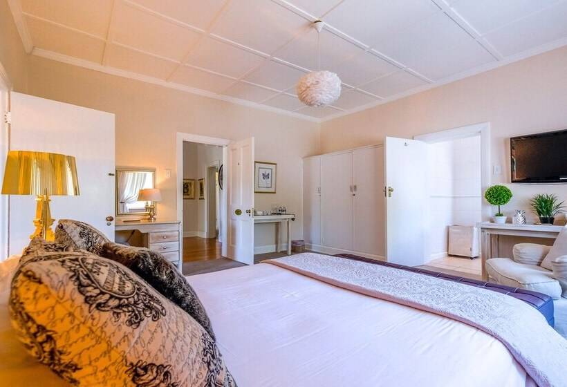 Семейный Номер, Oude Berg Guesthouse   10 Caledon Street