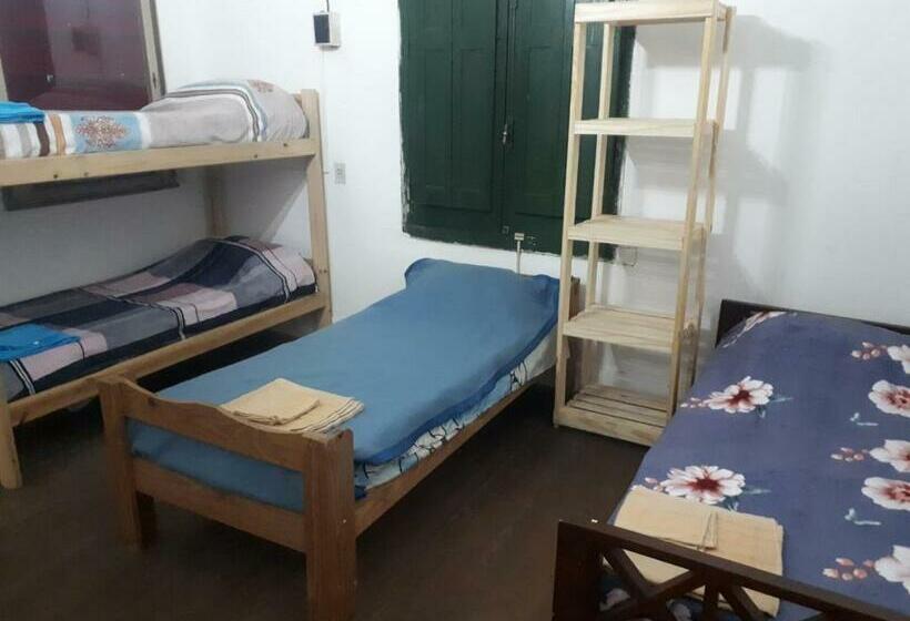이코노미 쿼드러플룸(공용 화장실), Alojamiento Hostel Lodeolga La Florida