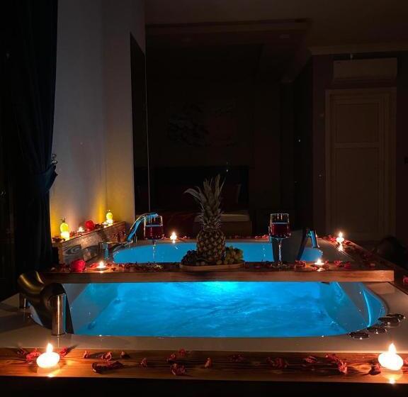جناح ديلوكس, Notena Suit Otel