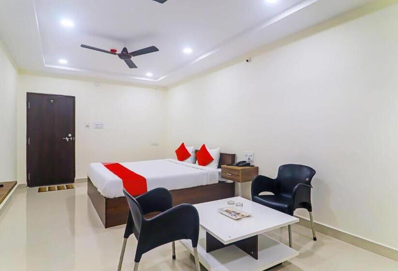 Номер Стандарт, Oyo Flagship Karan Suites