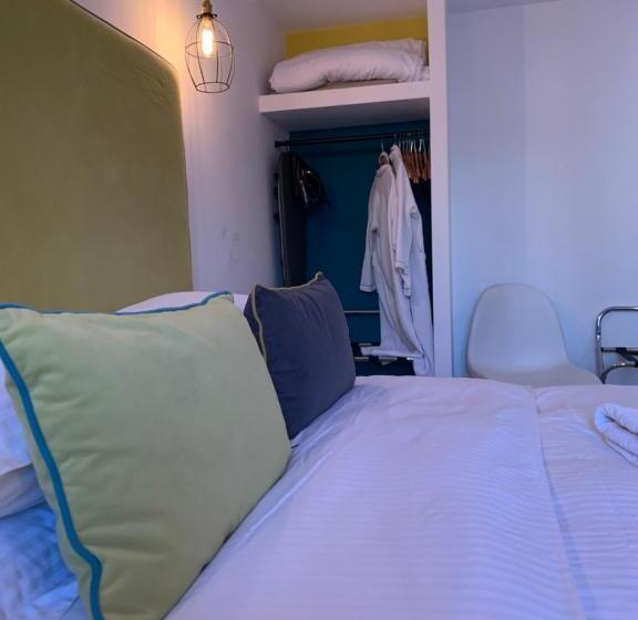 Quarto Deluxe com Sacada, Blue Bottle Boutique