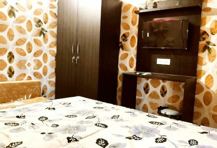 Номер Economy, Paradise Inn    Lpu Law Gate