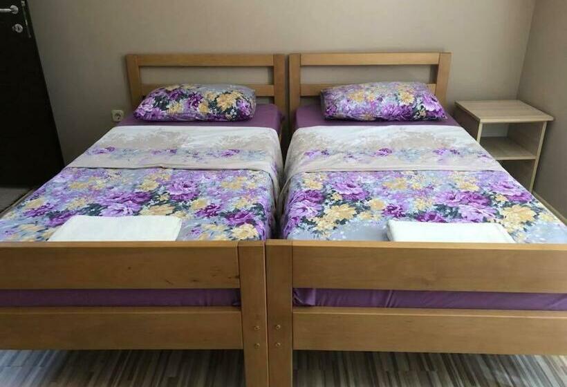 اتاق استاندارد, Struga Rooms/dhoma/sobi