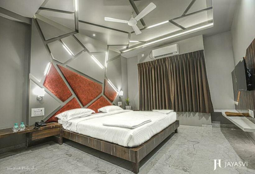 Номер Deluxe, Jayasvi Gargoti 10 Km From Admapur Balumama Temple