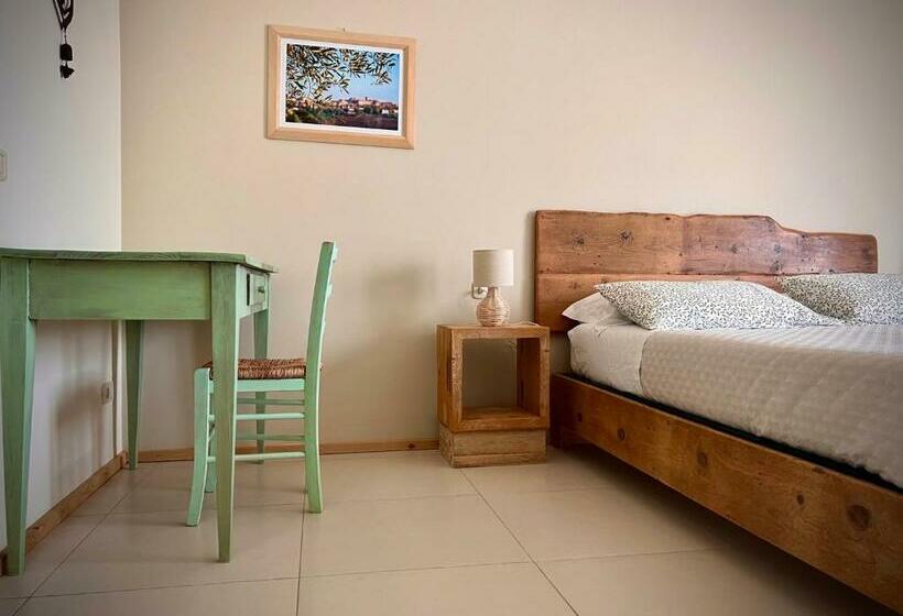 Номер Стандарт с Балконом, Casale Solindio