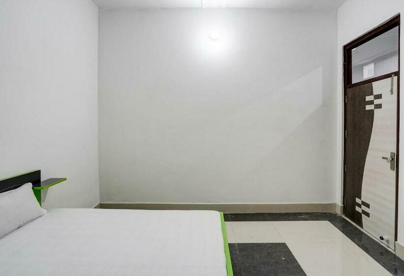Трехместный Номер Классика, Oyo 81362 Sahara Guest House