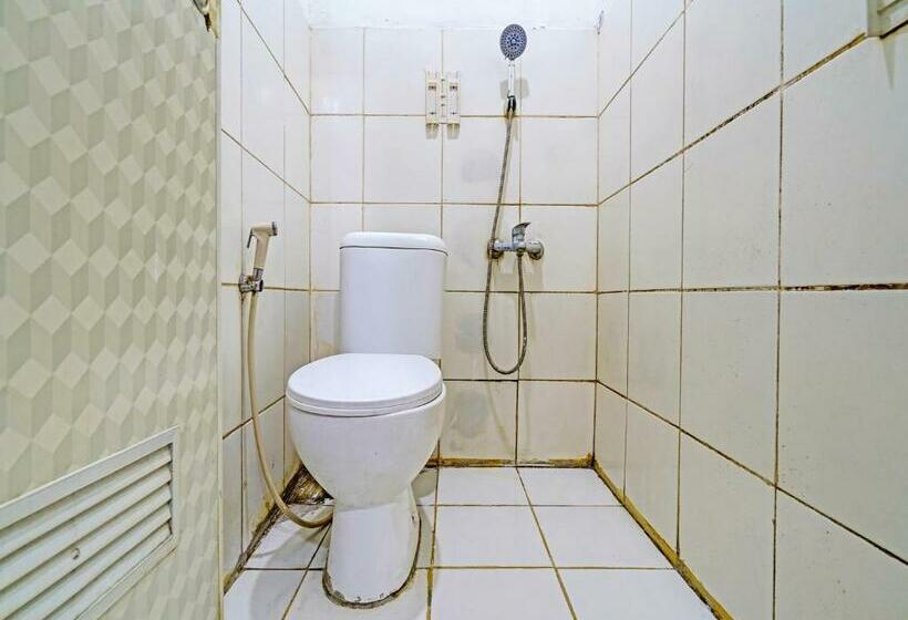 Номер Стандарт, Oyo 92726 Geulis Guest House