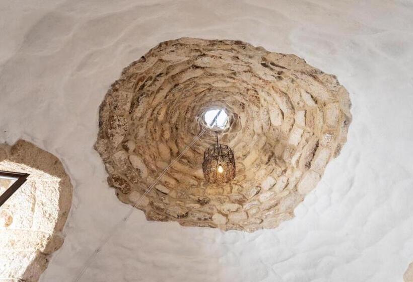 Номер Стандарт Вид на Бассейн, Trullo Santovia