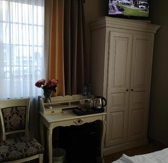 Номер Стандарт, Riviera Resort Airport Modlin