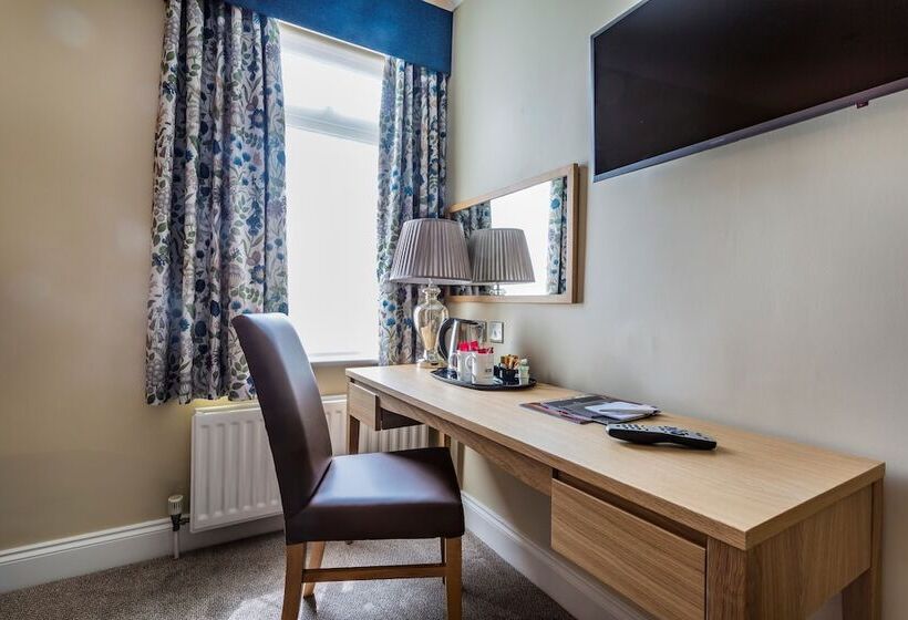 اتاق کلاسیک, The Golden Lion Hotel, St Ives, Cambridgeshire