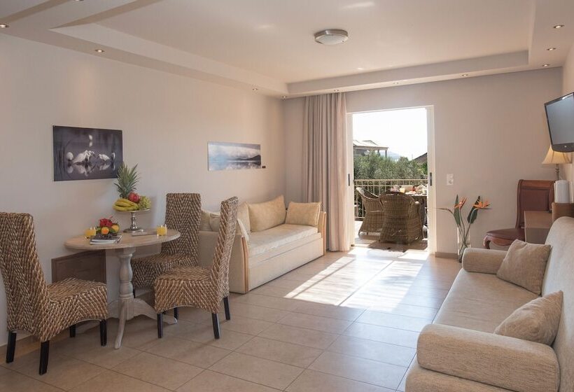 Президентский Люкс, Zoe Seaside Resort