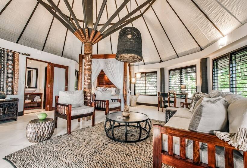 بانگلوی استاندارد با چشم‌انداز دریا, Matangi Private Island Resort