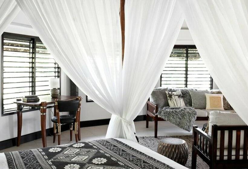 بانگلوی استاندارد با چشم‌انداز دریا, Matangi Private Island Resort