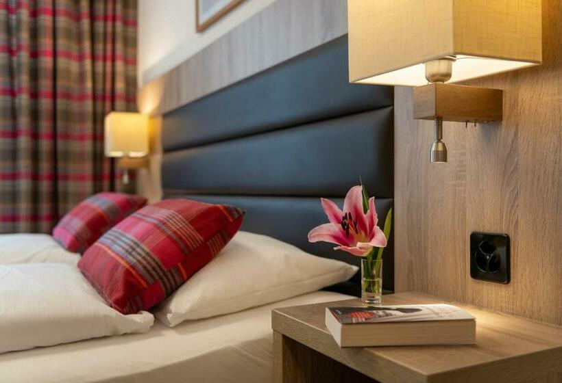 Апартаменты 2 Спальни, Pradas Resort Brigels
