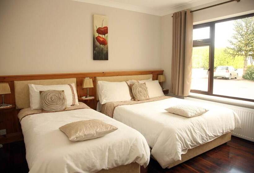 Семейный Номер, Torine House
