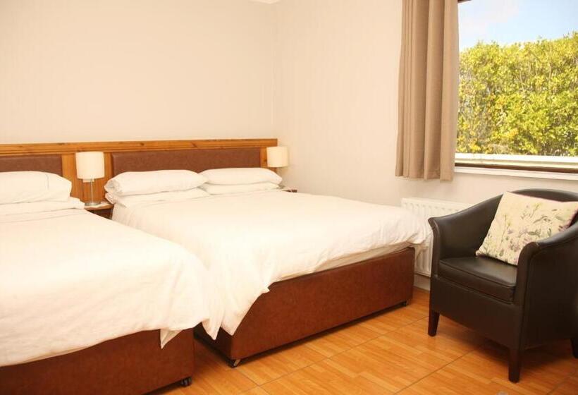 Семейный Номер, Torine House