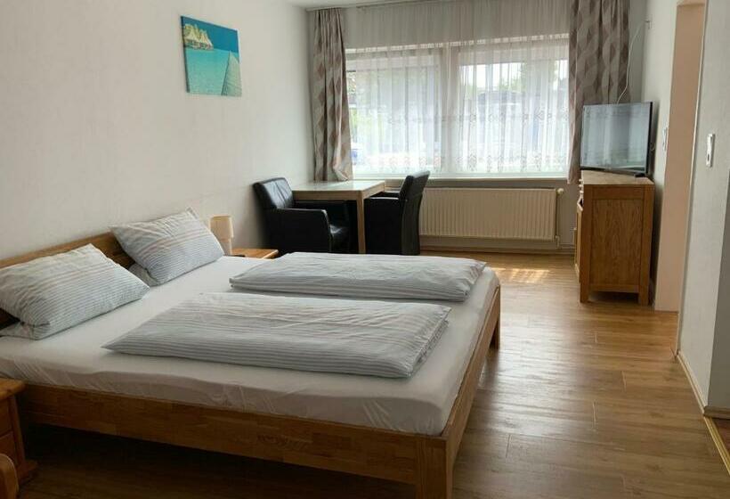 اتاق استاندارد سه نفره, Pension Deichblick 2