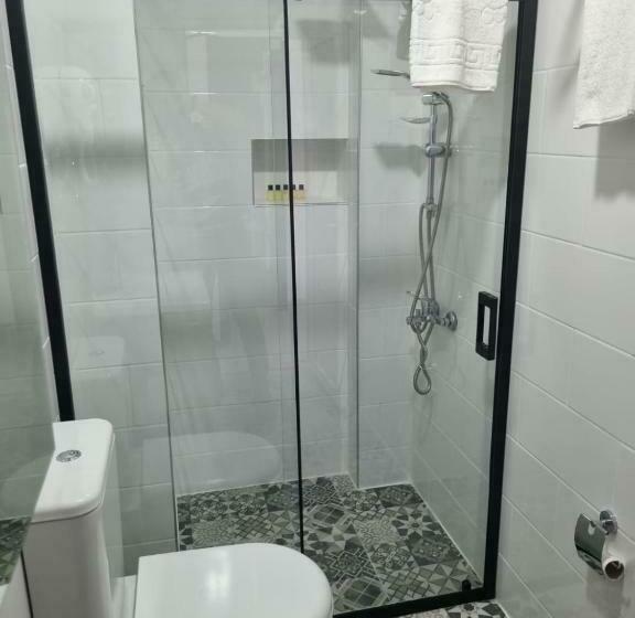 اتاق استاندارد, Istanbul Airport Family Suites
