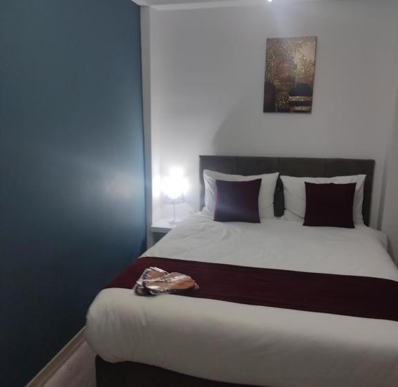 اتاق استاندارد چهار تخته, Istanbul Airport Family Suites
