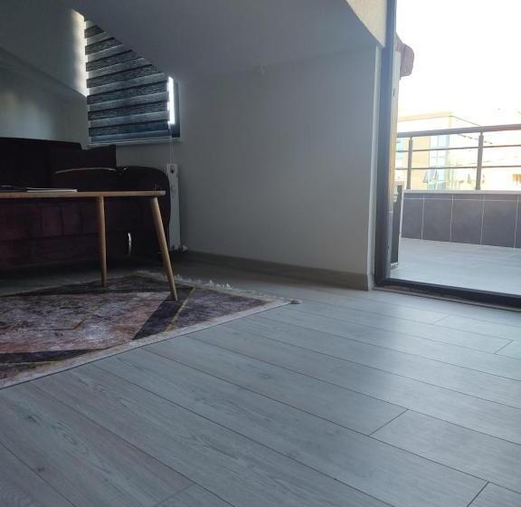 اتاق خانوادگی, Istanbul Airport Family Suites