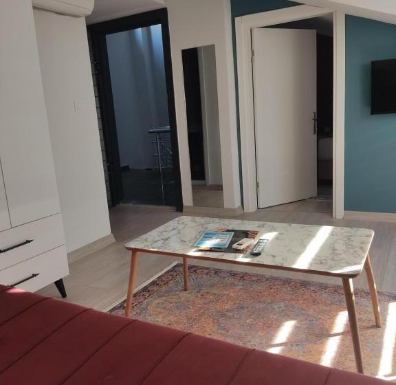 اتاق خانوادگی, Istanbul Airport Family Suites