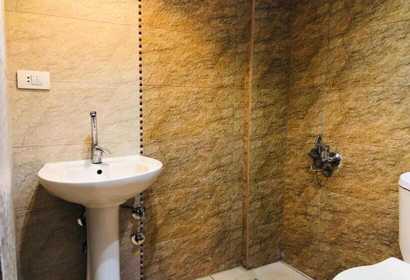 اتاق استاندارد, Oh! Cairo Pharaoh Hostel