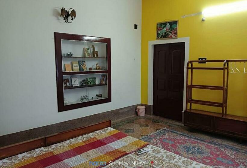 Номер Deluxe с Балконом, Balurghat Hotel Kokoro Farmhouse