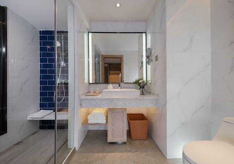 带城市景观的标准间, Kyriad Marvelous Hotel Huizhou South Station Danshui Yi Center