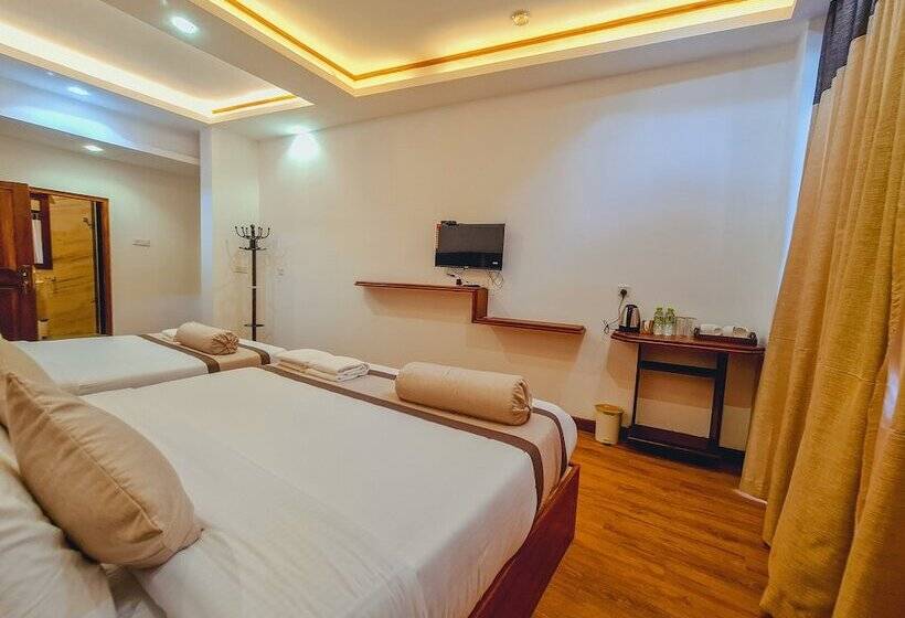 Cameră Familiară, Top Rich Hotel Nuwara Eliya