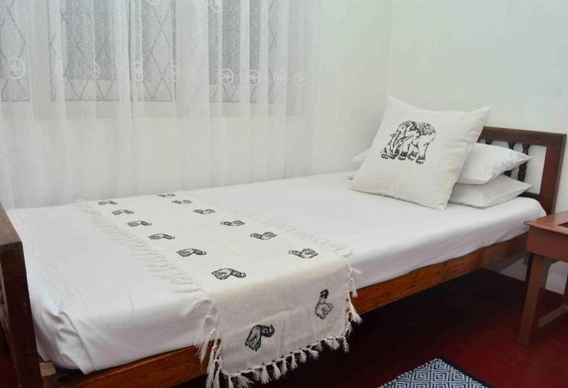 Номер Стандарт, Mihin Villa